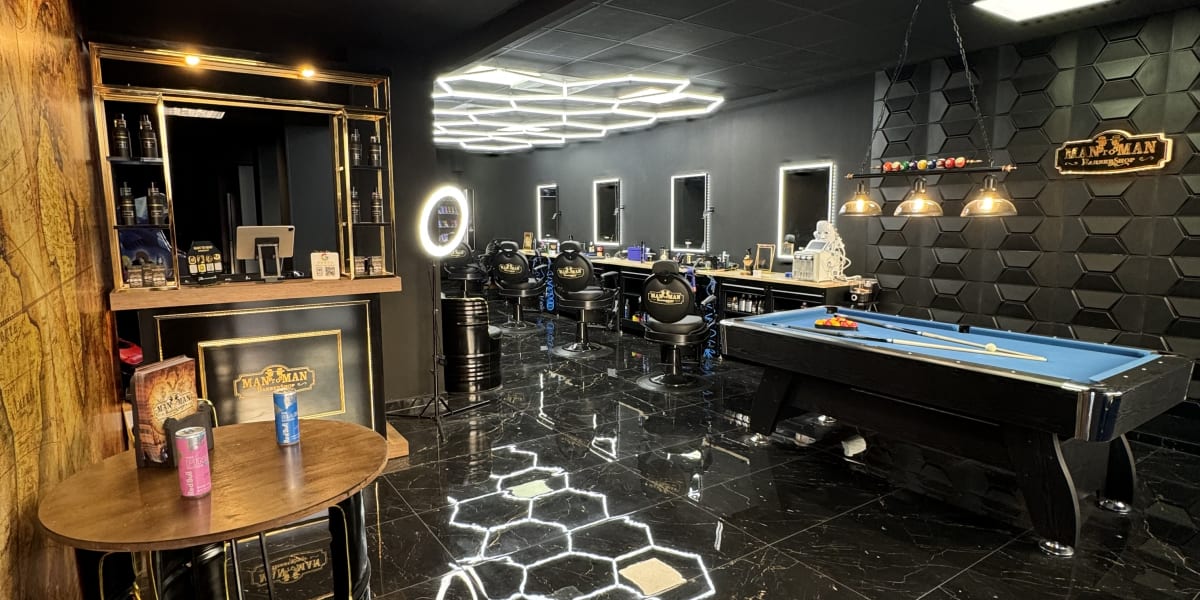 Man to Man - Coiffure Nice - Photo de couverture - OneBooking