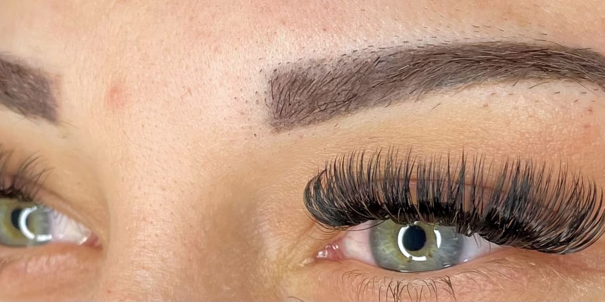 Beauté sucrée - Coiffure Villenave-d'Ornon - Photo de couverture - OneBooking