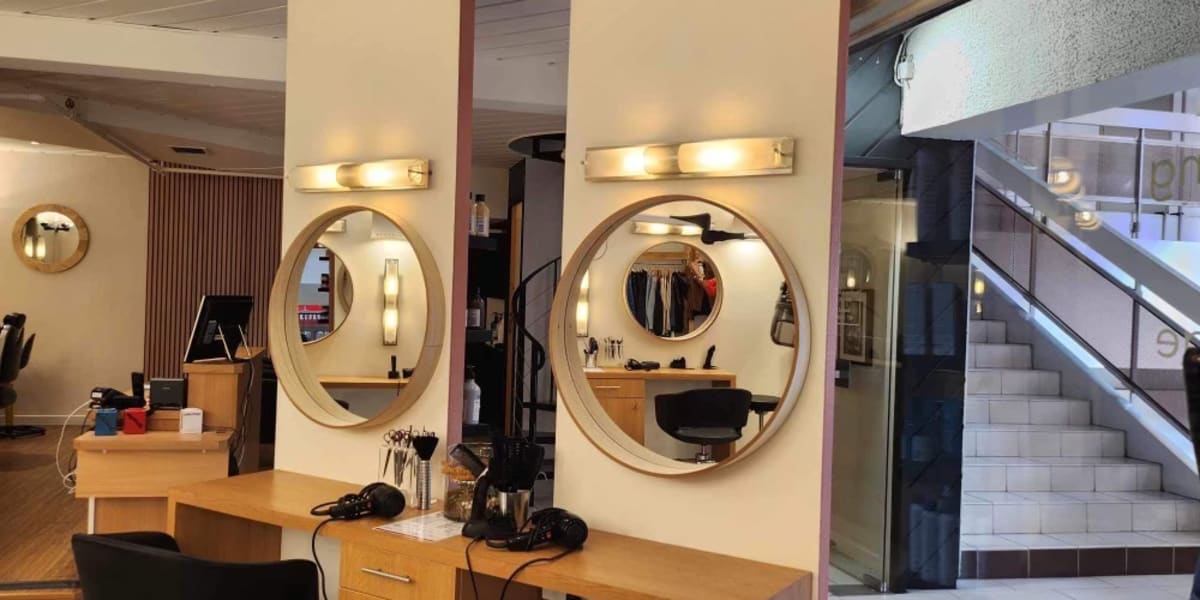 Atelier coiffure - Coiffure Saint-André-les-Vergers - Photo de couverture - OneBooking