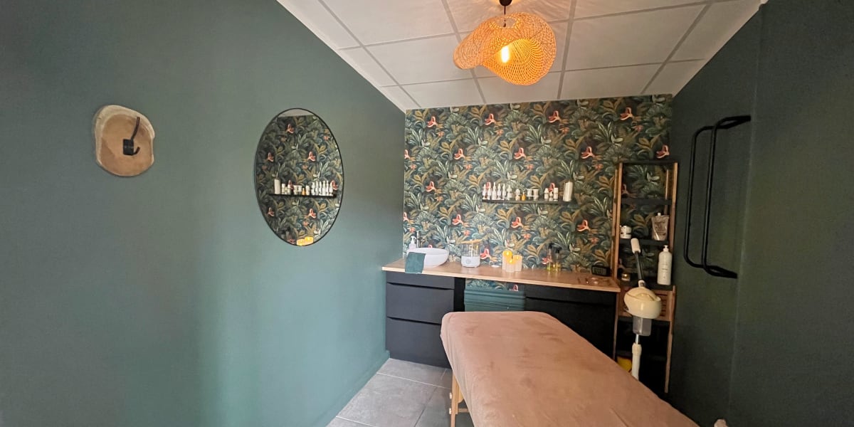 L’art de la beaute - Onglerie Vauvert - Photo de couverture - OneBooking