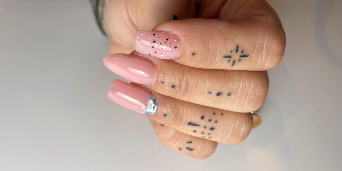 JBeauty 64 - Onglerie Ustaritz - Photo de couverture - OneBooking