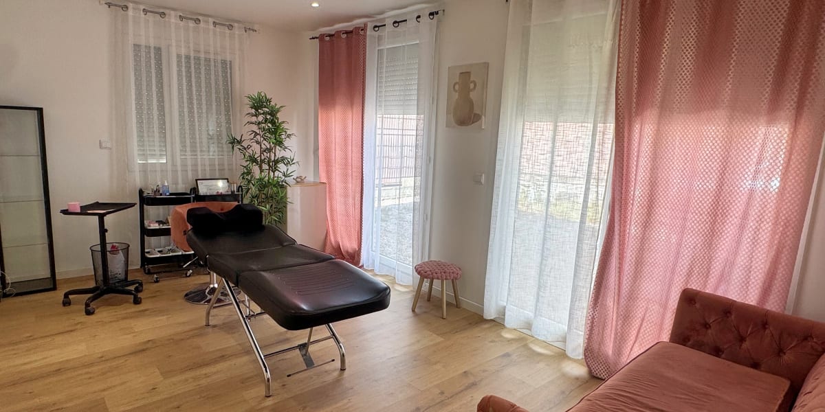 L'ART DU SOURCIL - Sourcils & cils Pessac - Photo de couverture - OneBooking