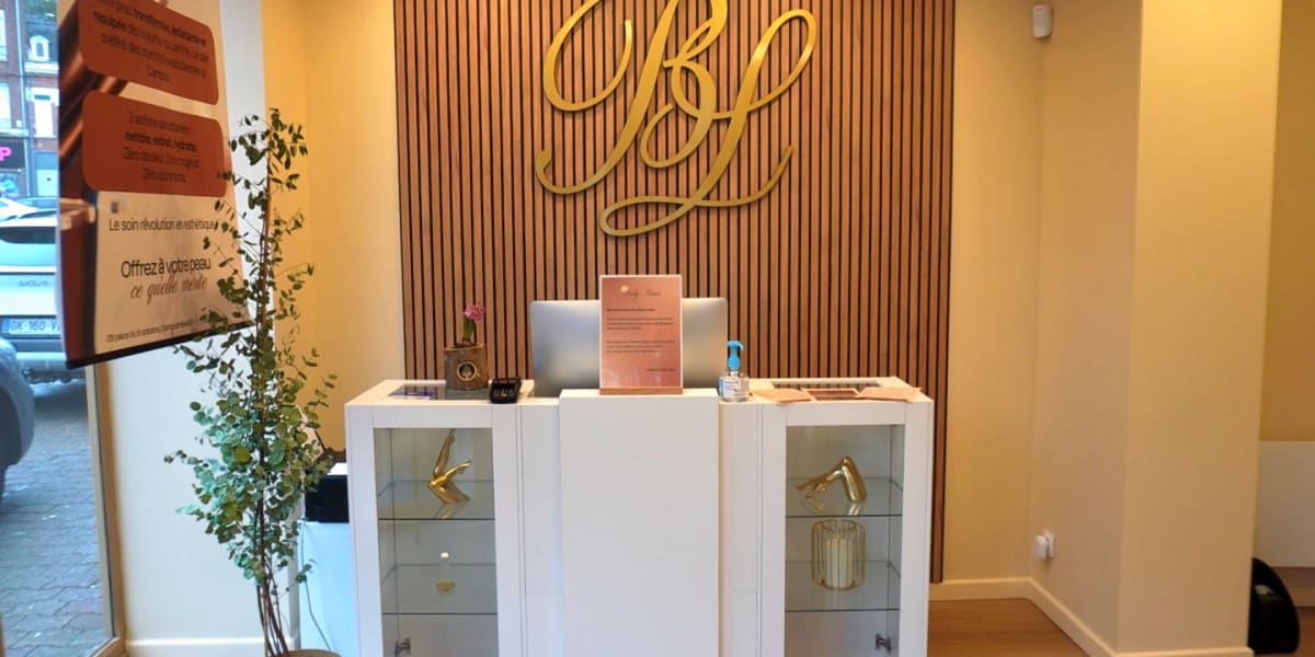 Centre BODY LASER : Médecine Esthétique, Épilation laser et soins dermo-esthétiques - Coiffure Cambrai - Photo de couverture - OneBooking