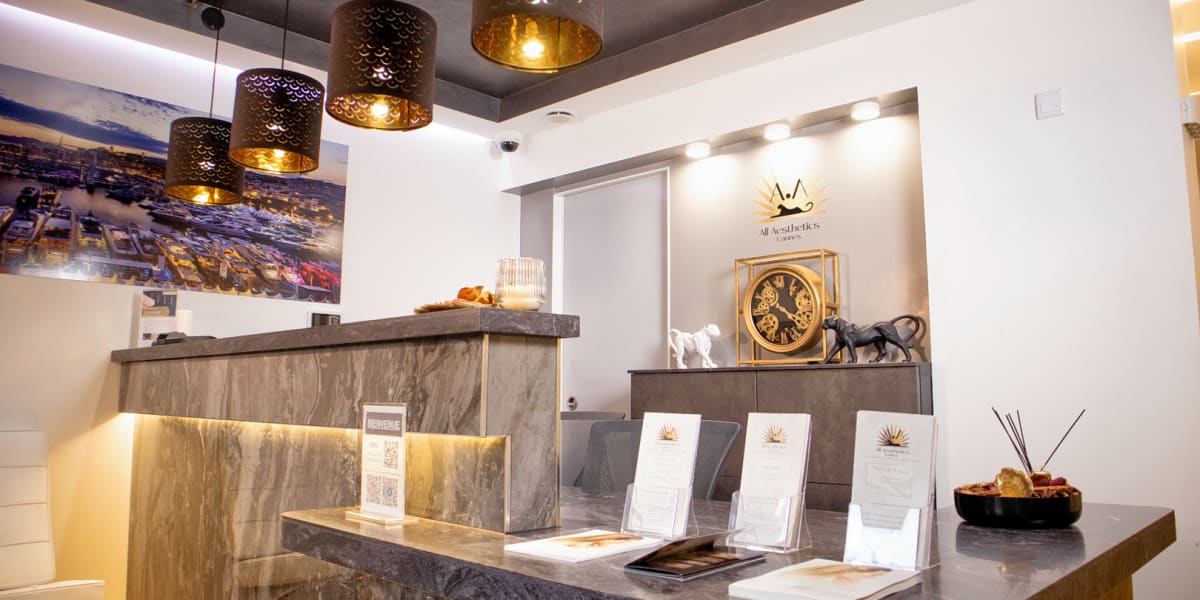 ALL Aesthetics - Soin visage Cannes - Photo de couverture - OneBooking