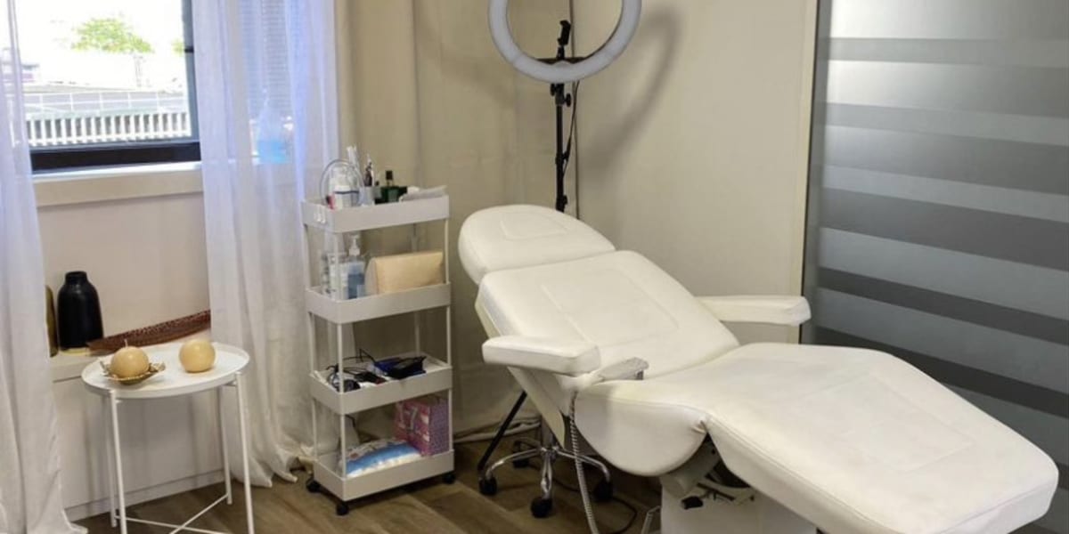 Impératrice Beauty By Christelle Van - Sourcils & cils Ivry-sur-Seine - Photo de couverture - OneBooking
