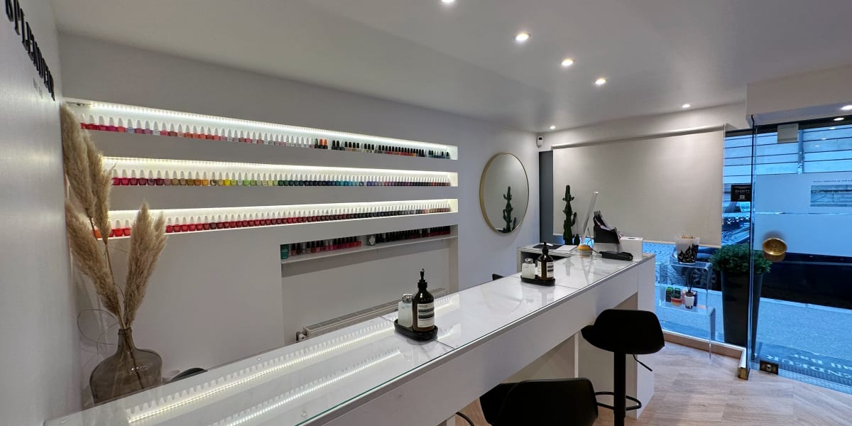 SPLENDEUR NAIL BAR - Onglerie Rennes - Photo de couverture - OneBooking