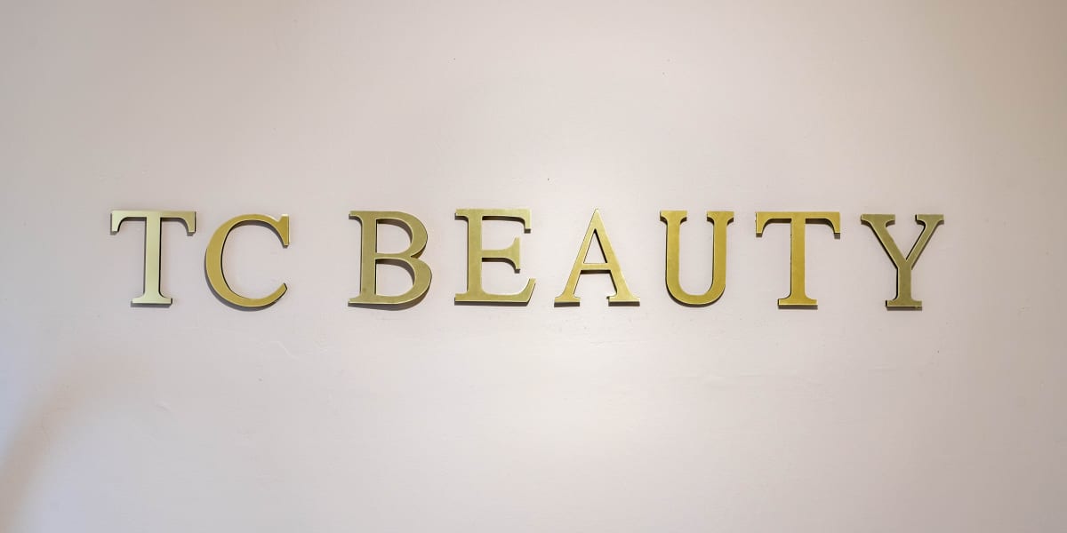 TC Beauty - Sourcils & cils Saint-Quentin - Photo de couverture - OneBooking