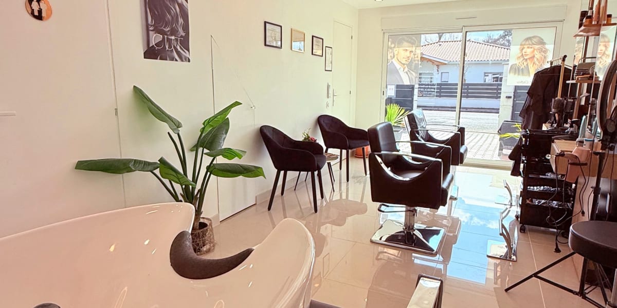 Nat Coiffure - Coiffure Mérignac - Photo de couverture - OneBooking