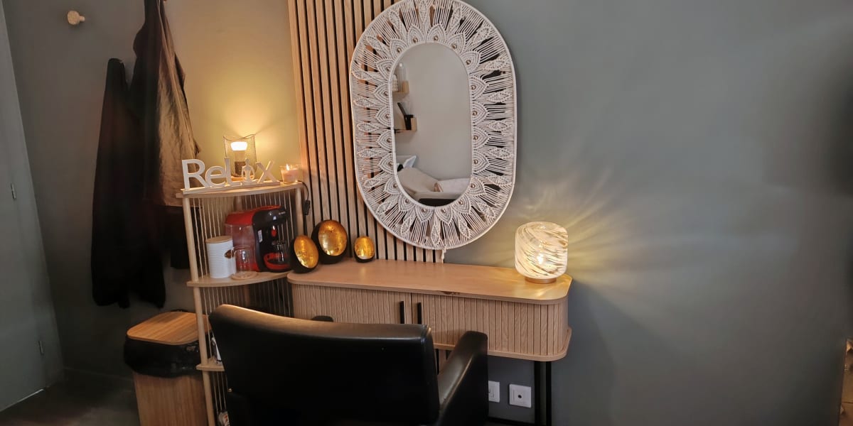 DS Beauté - Coiffure Meximieux - Photo de couverture - OneBooking