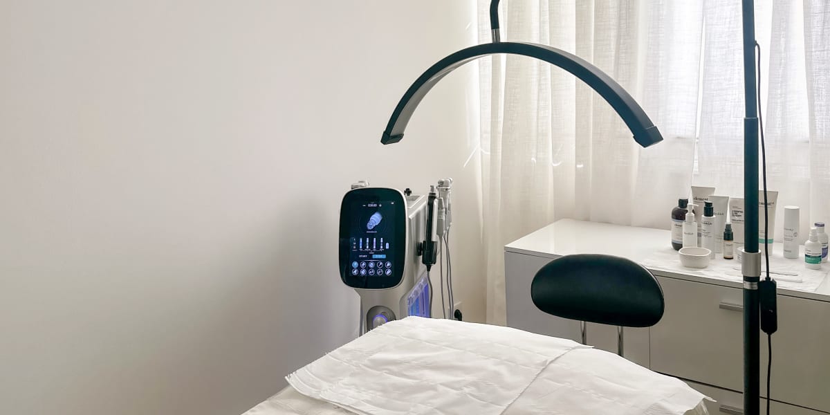 PURE Aesthetics - Institut de beauté Montpellier - Photo de couverture - OneBooking