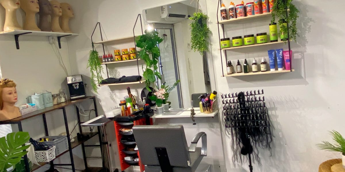Genylia Beauty - Coiffure Avignon - Photo de couverture - OneBooking