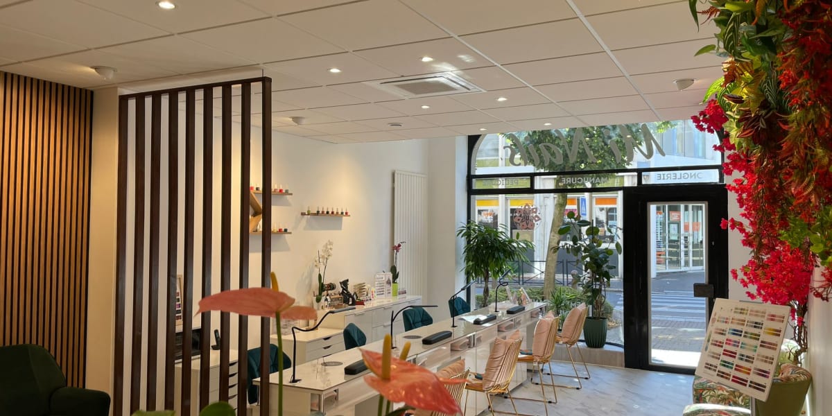Mi Nails - Onglerie Mulhouse - Photo de couverture - OneBooking