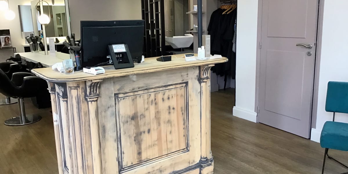 Capilosophie - Coiffure La Madeleine  - Photo de couverture - OneBooking