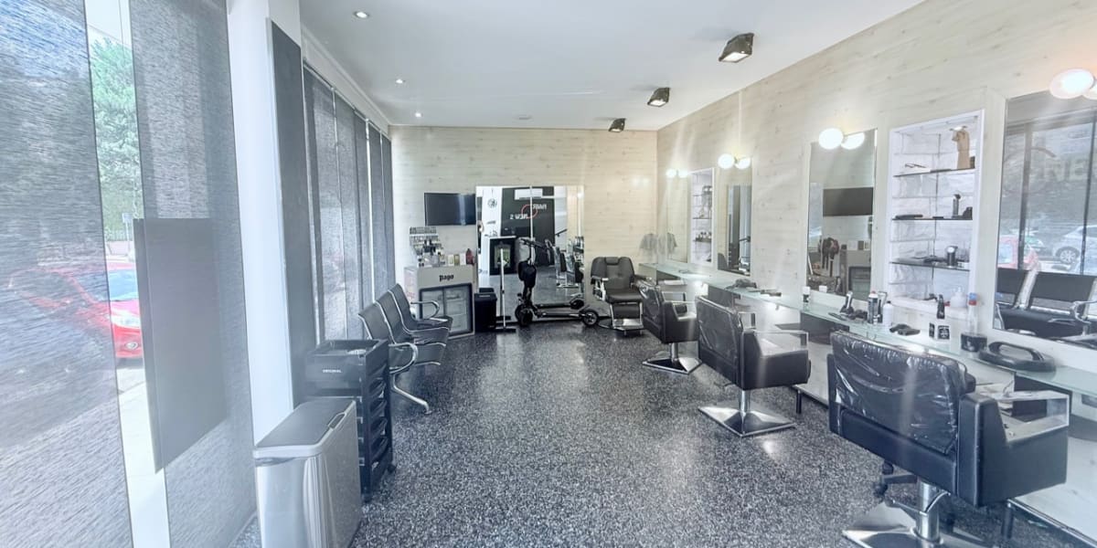 Hair New's - Coiffure Grenoble - Photo de couverture - OneBooking