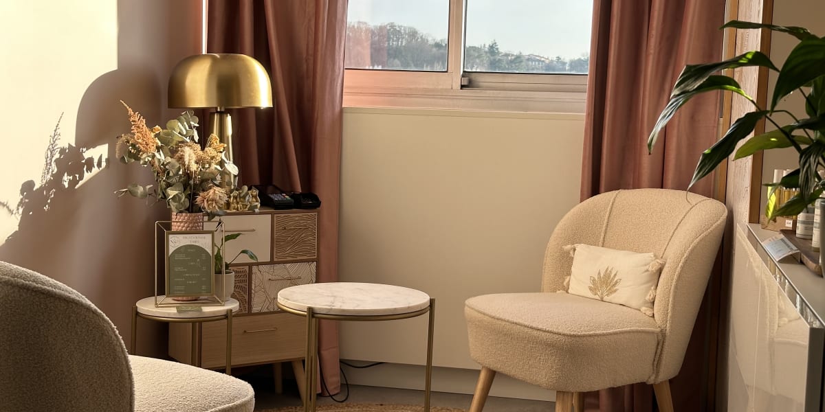 WANGANE - Spécialiste Kobido & Massage Bien Être - Massage Tassin-la-Demi-Lune - Photo de couverture - OneBooking