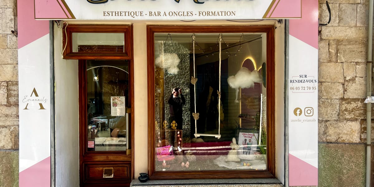 Evianails Institut de Beauté - Coiffure Saint-Maximin-la-Sainte-Baume - Photo de couverture - OneBooking