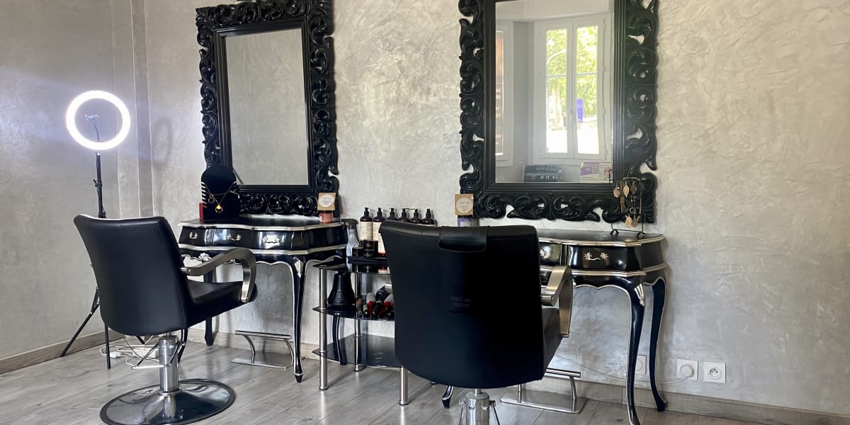 Hair Nath'urel - Coiffure Nice - Photo de couverture - OneBooking