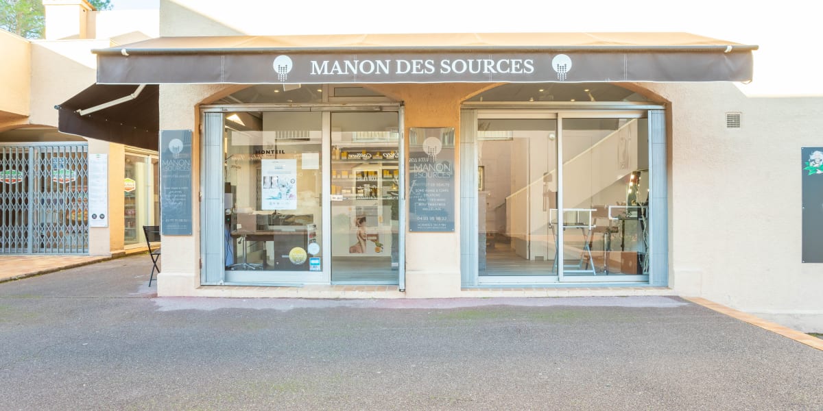 Manon des Sources - Onglerie Biot - Photo de couverture - OneBooking