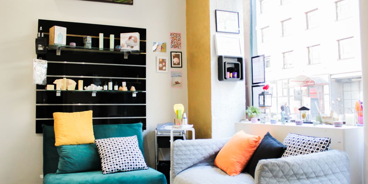 KAIROS DETENTE - Sourcils & cils Clichy - Photo de couverture - OneBooking