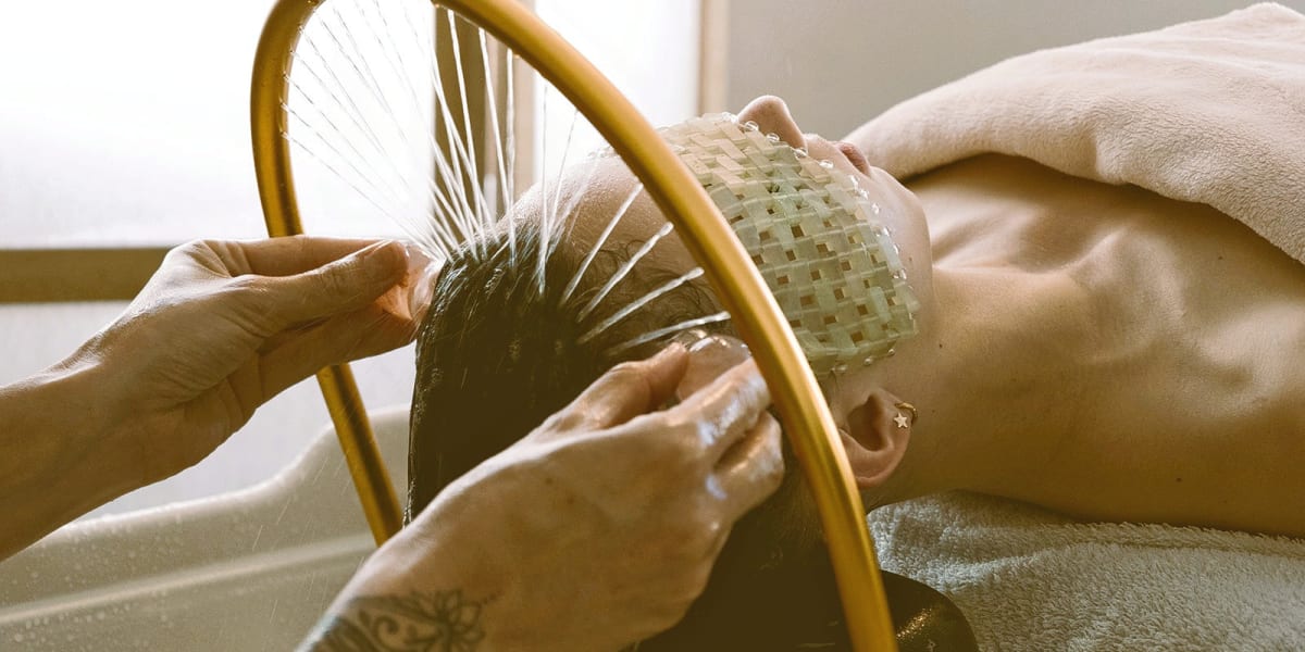Au Pays d’Alice Coiffure & Head Spa - Coiffure Buis-les-Baronnies - Photo de couverture - OneBooking