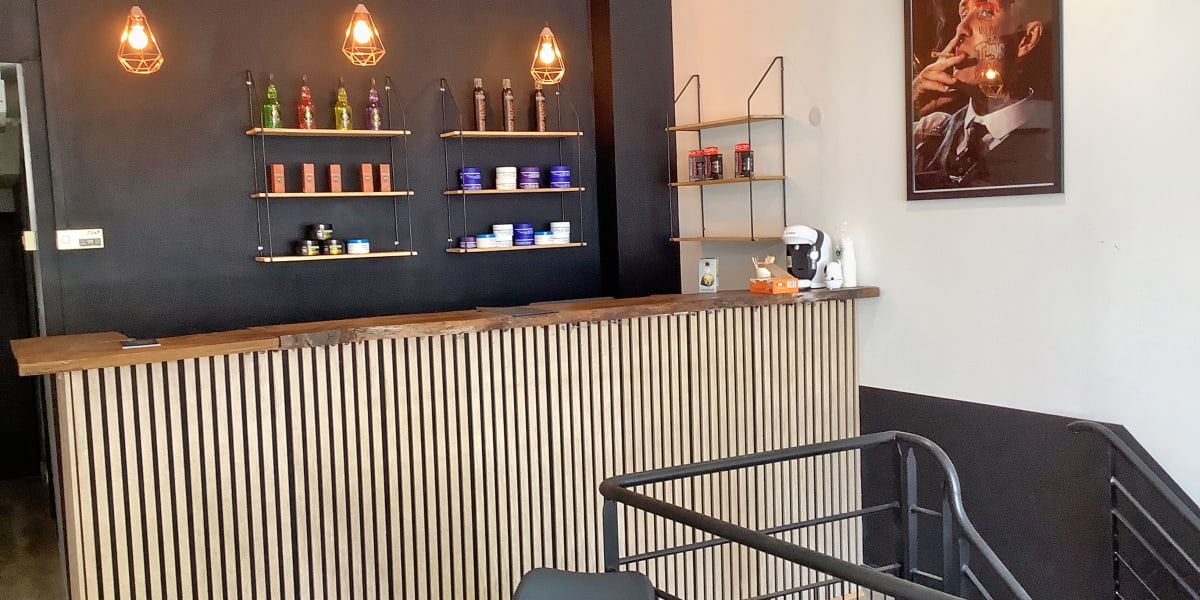 Latino barber shop et Esthétique - Coiffure Castelnaudary - Photo de couverture - OneBooking