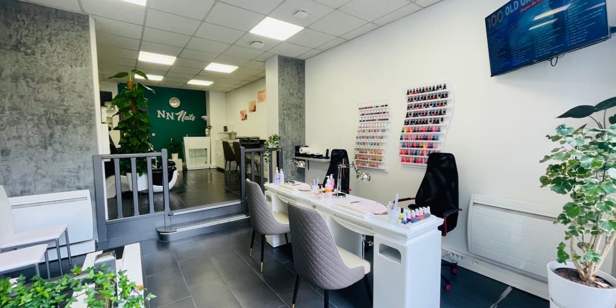NN Nails - Sourcils & cils Clamart - Photo de couverture - OneBooking