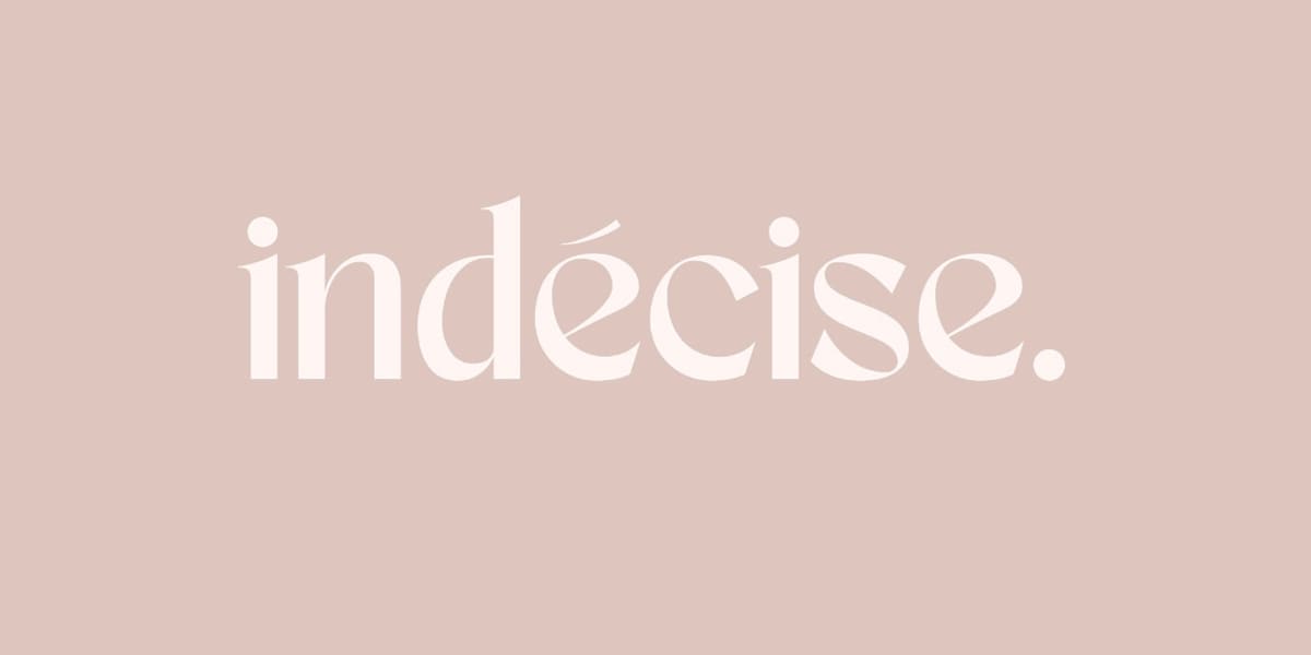Indécise. - Coiffure Le Bouscat - Photo de couverture - OneBooking
