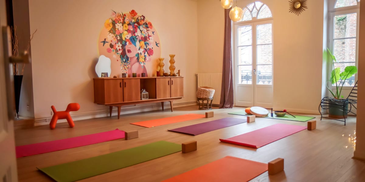 EN APARTÉ STUDIO - Oxygene Massage & Yoga Soins visages, Kobido - Sourcils & cils Montauban - Photo de couverture - OneBooking