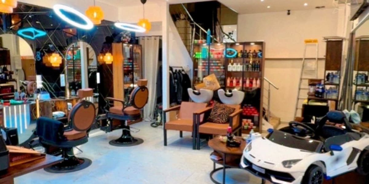 Hair Luxury - Barbier Lyon - Photo de couverture - OneBooking
