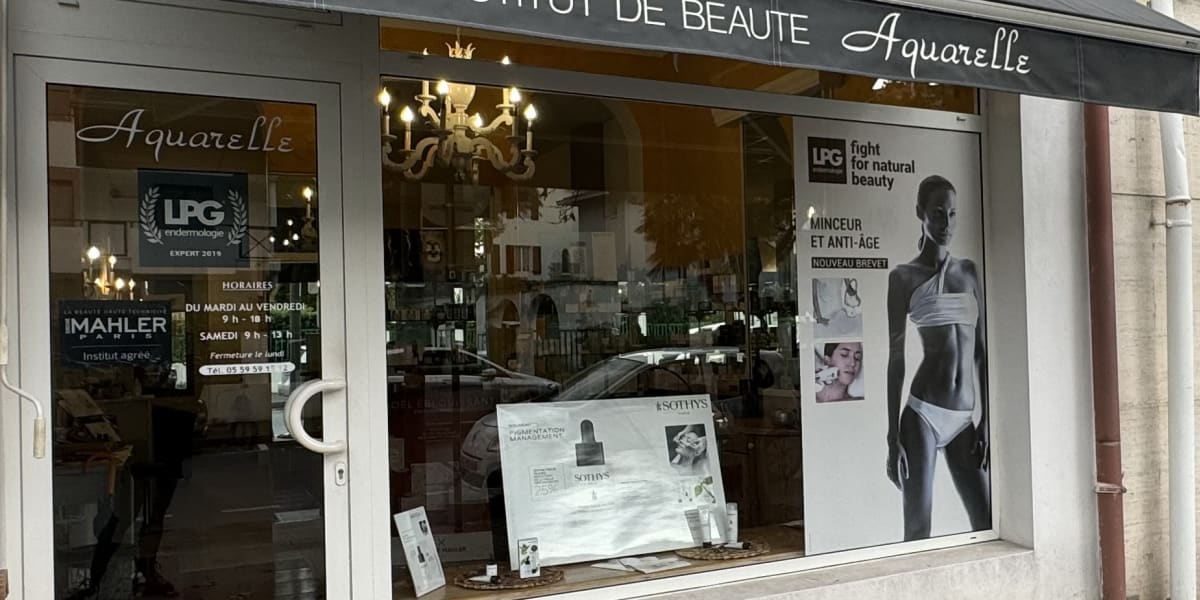 Institut de Beauté Aquarelle - Onglerie Bayonne - Photo de couverture - OneBooking