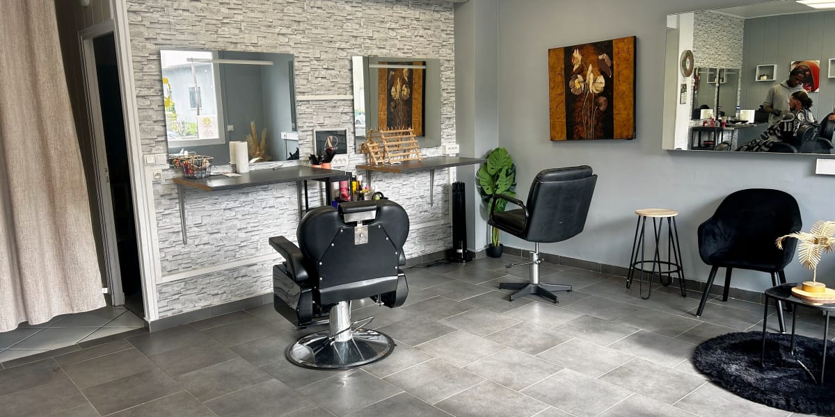AD HAIR & BEAUTY - Coiffure Fleury-les-Aubrais - Photo de couverture - OneBooking