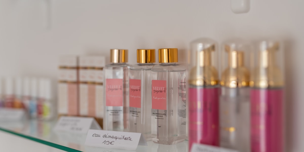N Beauty Artist - Institut de beauté Saint-André-de-Cubzac - Photo de couverture - OneBooking