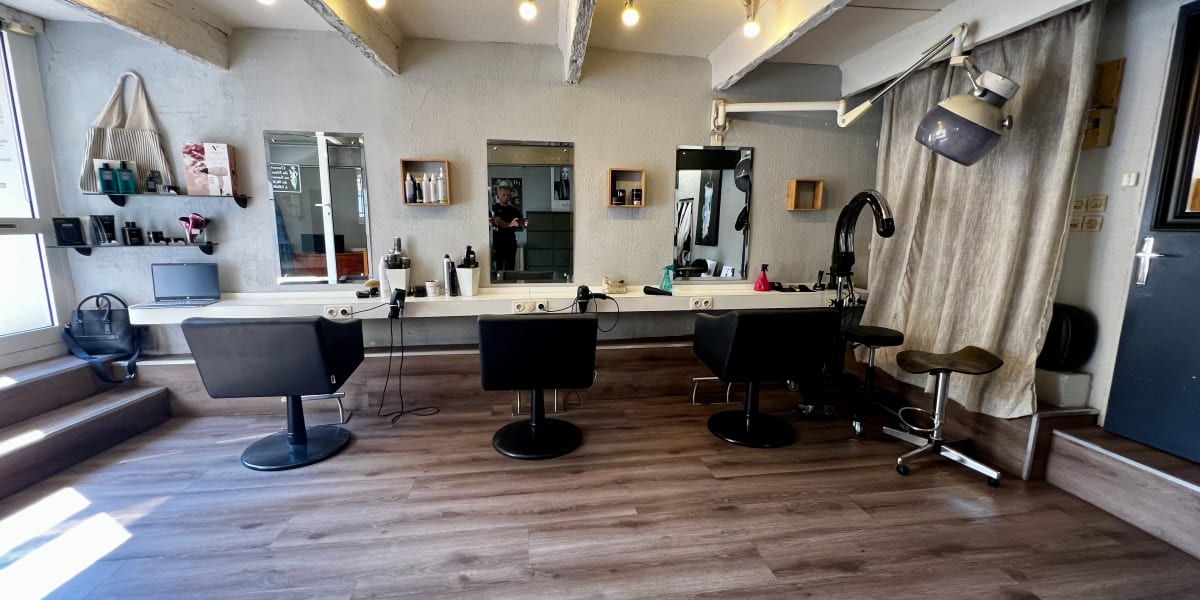 Raffaelli Coiffure - Coiffure Toulon - Photo de couverture - OneBooking