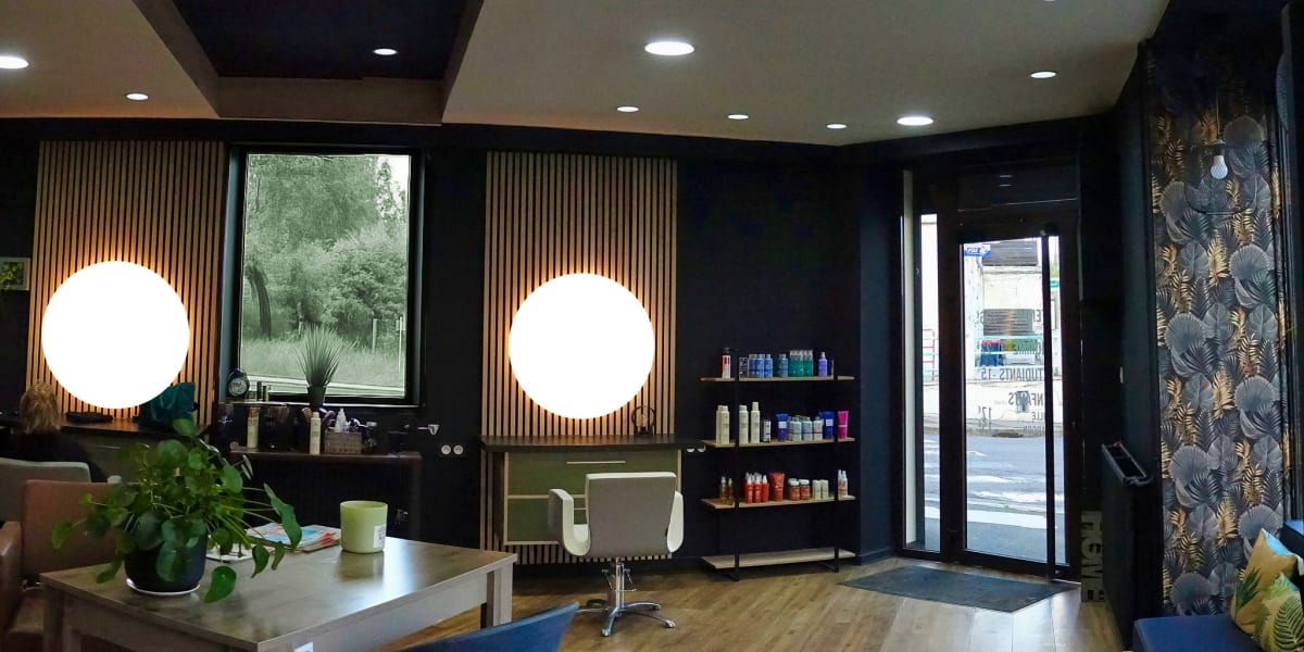 Innovation by Mon Coiffeur, Exclusif - Coiffure Saint-Étienne - Photo de couverture - OneBooking