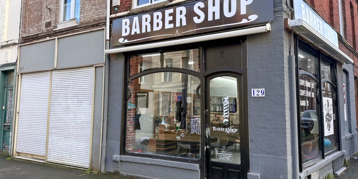 Barber shop shave and cuts - Barbier Lille - Photo de couverture - OneBooking