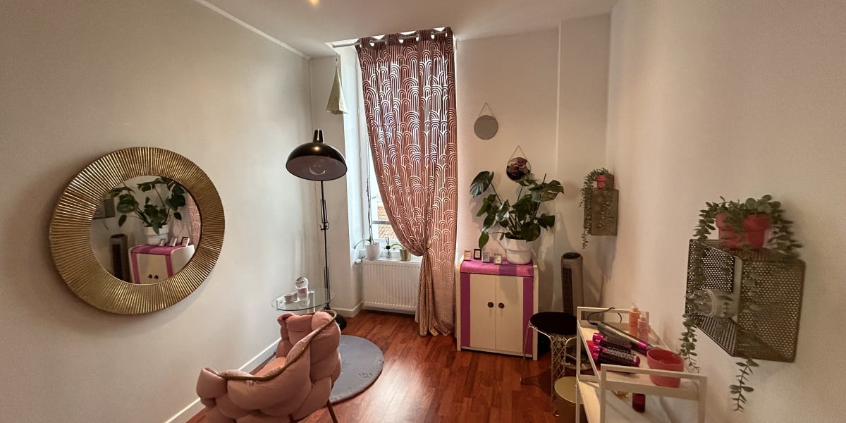 Hair Extensions Addict - Coiffure Lunéville - Photo de couverture - OneBooking