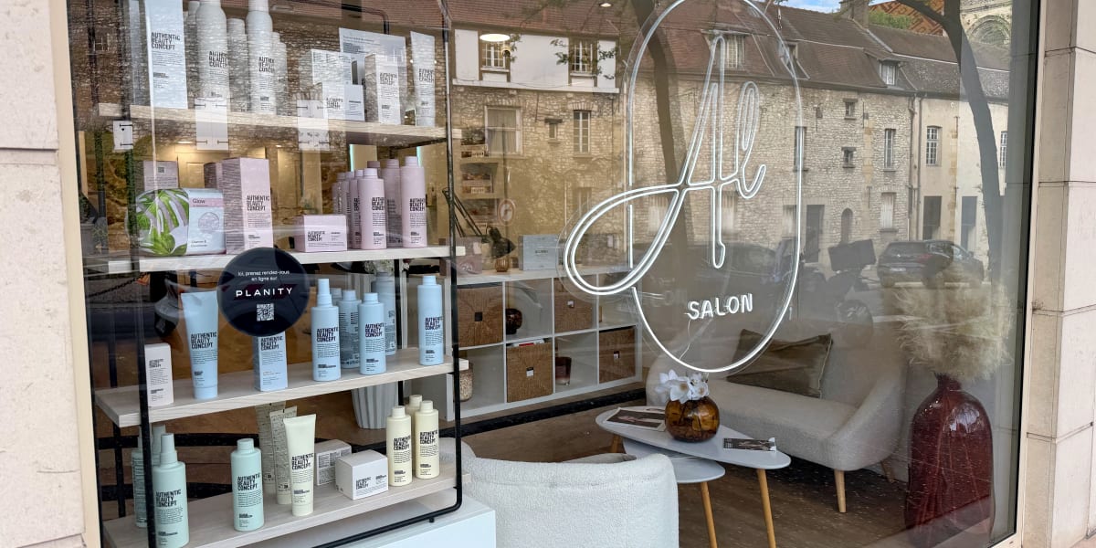 Salon AL - Coiffure Mantes-la-Jolie - Photo de couverture - OneBooking