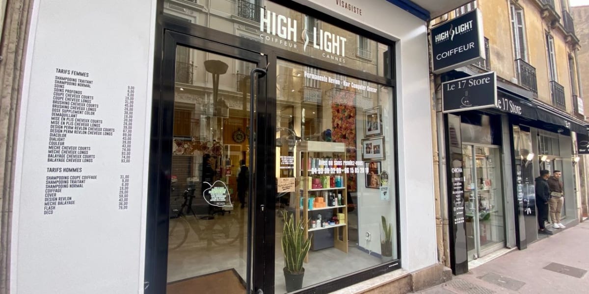 High Light Coiffure - Coiffure Cannes - Photo de couverture - OneBooking
