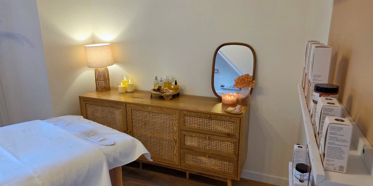 M.Beauty - Cabinet de beauté et Facialiste - Institut de beauté Concarneau - Photo de couverture - OneBooking