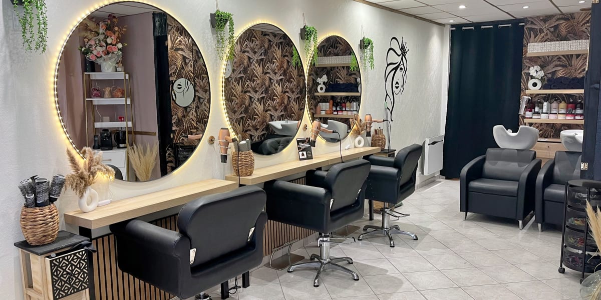 Sephora Beauty - Coiffure Cambrai - Photo de couverture - OneBooking