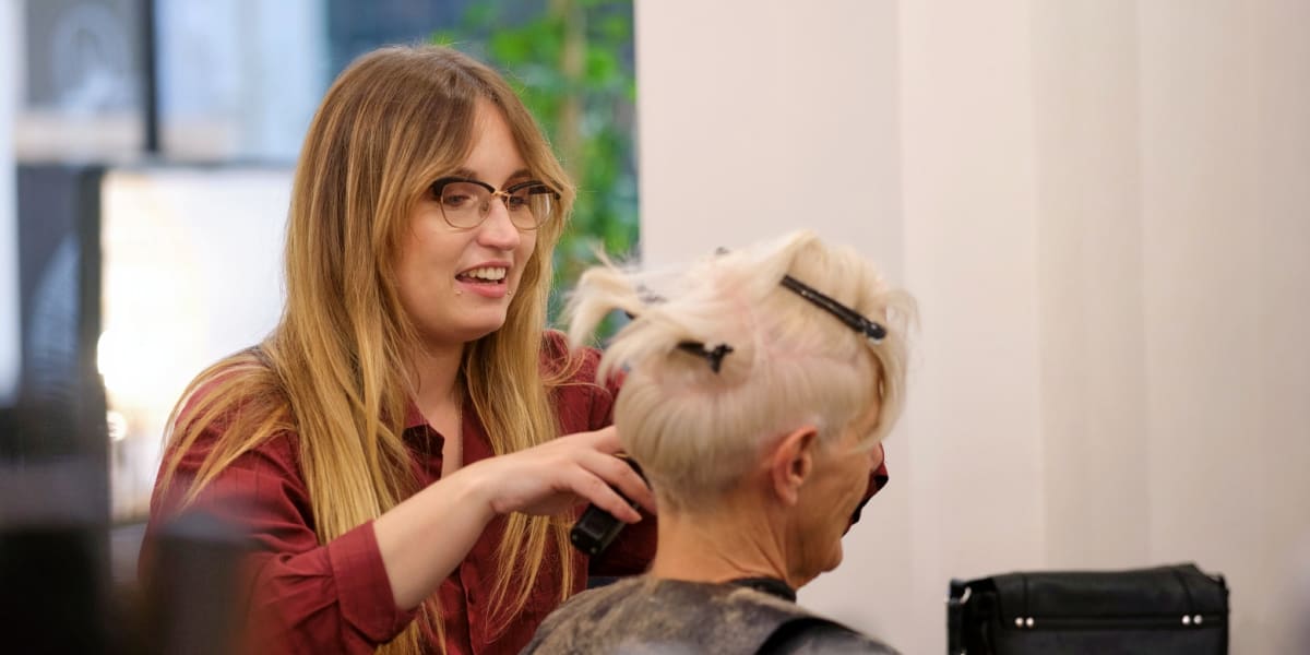 Morgane FH - Coiffure Paris - Photo de couverture - OneBooking