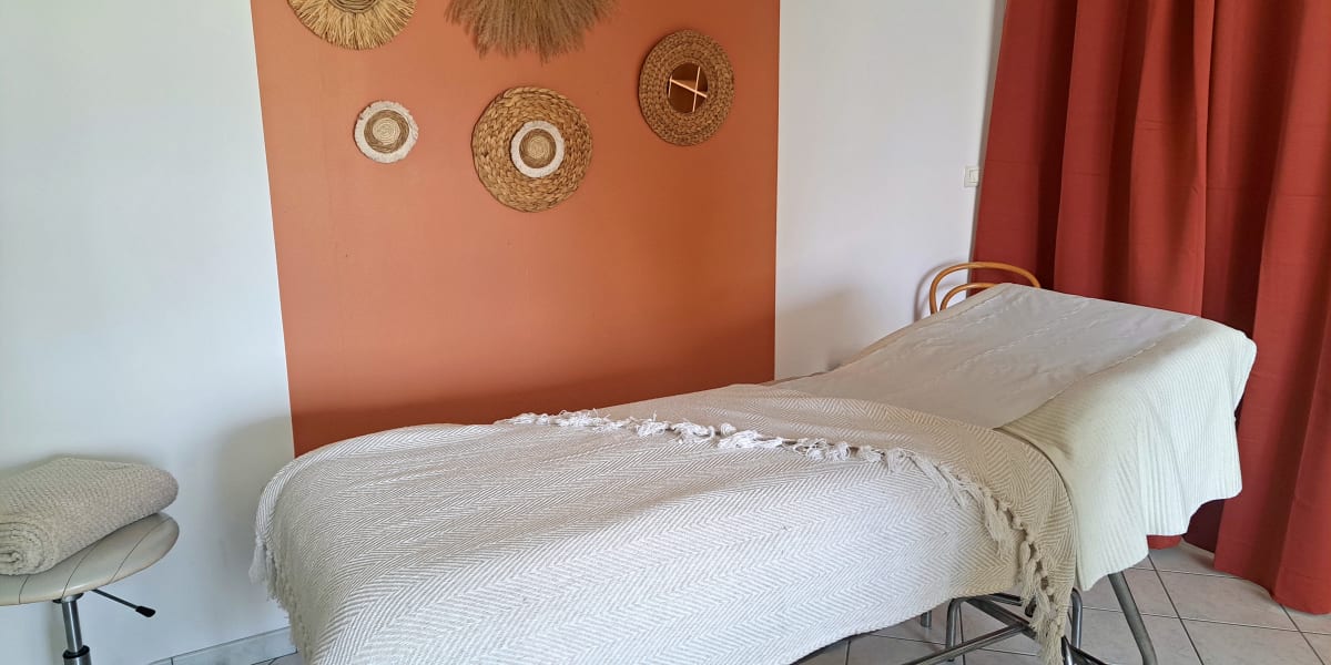 Cabinet de naturopathie Mathilde - Institut de beauté Villeneuve-sur-Lot - Photo de couverture - OneBooking