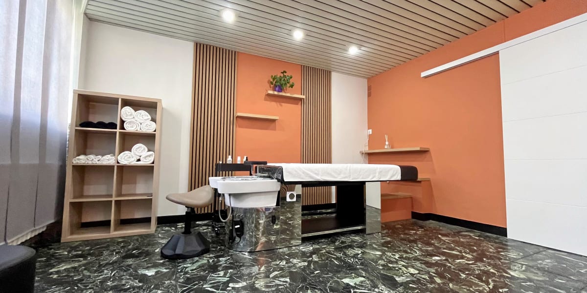Emeraude Coiffure & Head Spa - Coiffure Montrouge - Photo de couverture - OneBooking