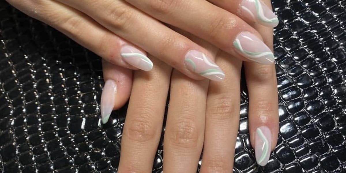 Elenails - Onglerie Toulouse - Photo de couverture - OneBooking