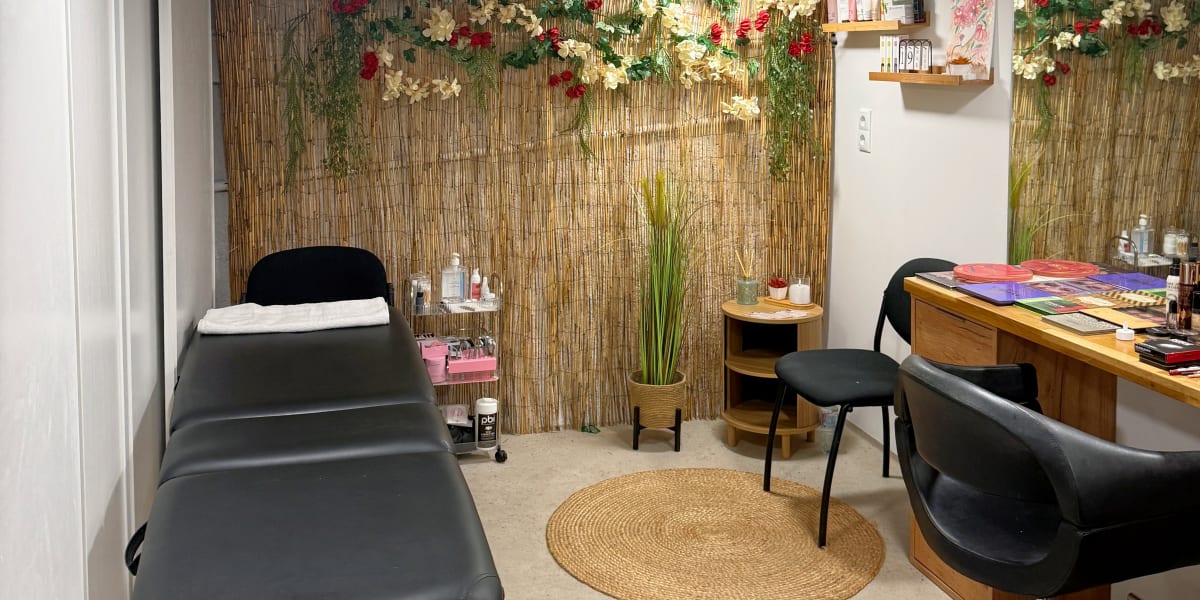 Chic Coiffure - Coiffure Vitrolles - Photo de couverture - OneBooking