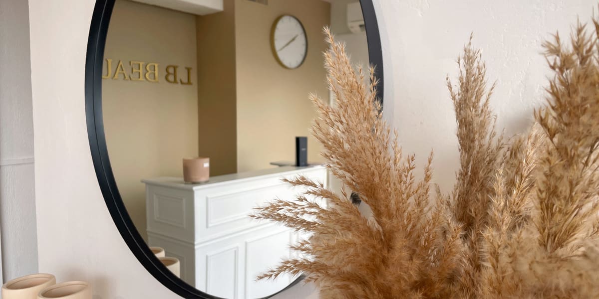 LB Beauty - Coiffure Nîmes - Photo de couverture - OneBooking