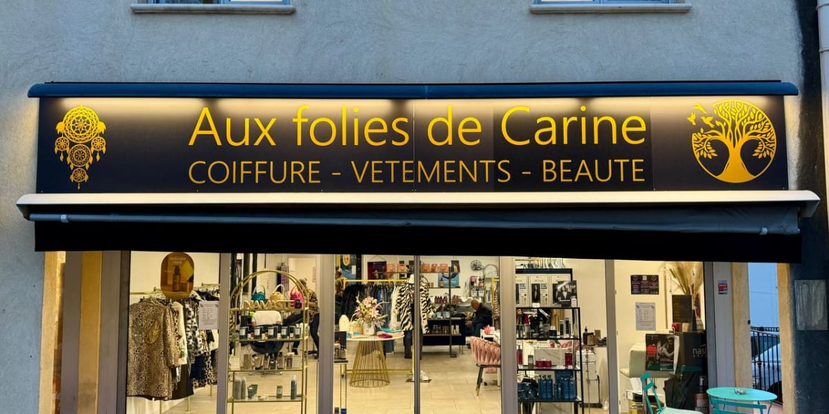 Aux Folies de Carine | NOUVEAUTÉ HEAD SPA - Sourcils & cils Grasse - Photo de couverture - OneBooking