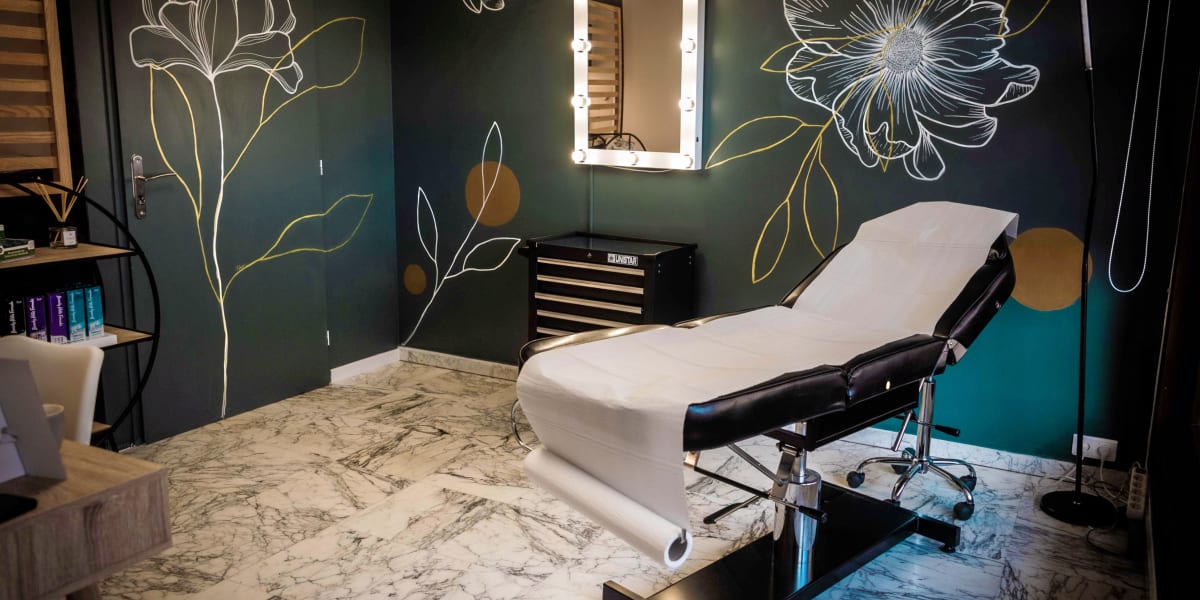 L'atelier beauté de Madeline - Institut de beauté Saint-Julien-en-Genevois - Photo de couverture - OneBooking