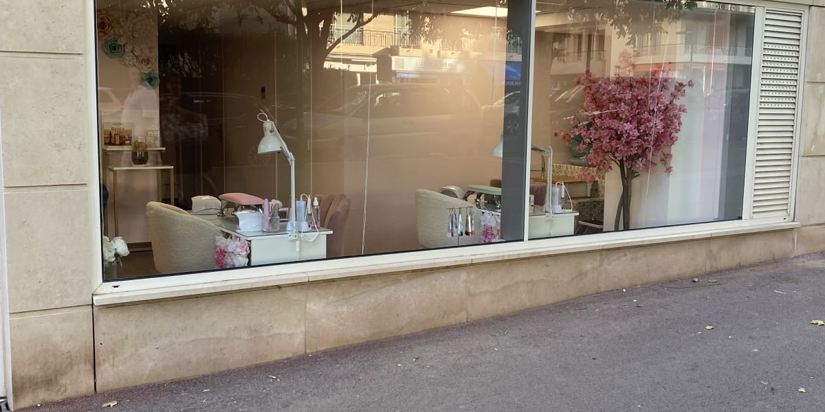 Nails Beauty By Marion - Institut de beauté Antibes - Photo de couverture - OneBooking