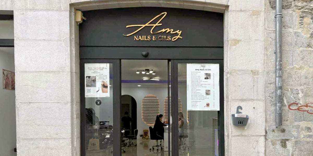 AMY NAILS & CILS - Institut de beauté Toulon - Photo de couverture - OneBooking